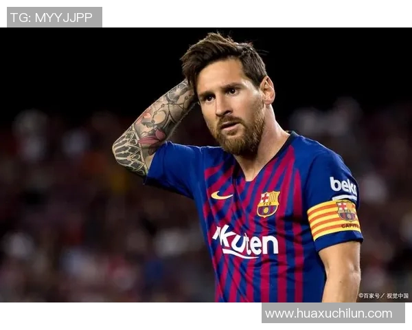 你最喜欢的足球球星是谁？谈谈他对你足球热爱的影响